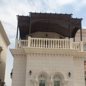 مظلات بلكونات منازل في مكة 