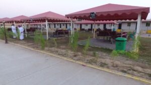 مظلات مقاهي وكافيهات في مكة