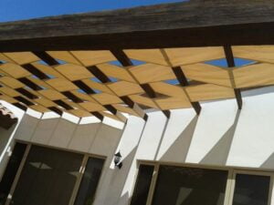 مظلات مجدول في مكة