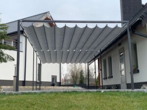 مظلات قماش متحركة