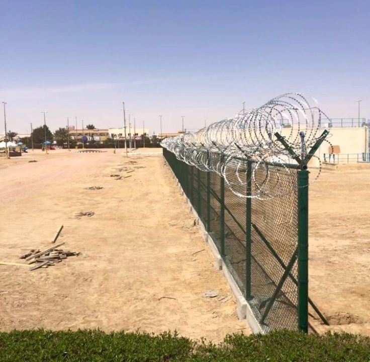 تحويش شبك حديدي