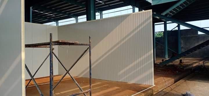 غرف ساندوتش بنل