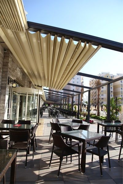 مظلات خارجية فخمة للكافيهات في مكة