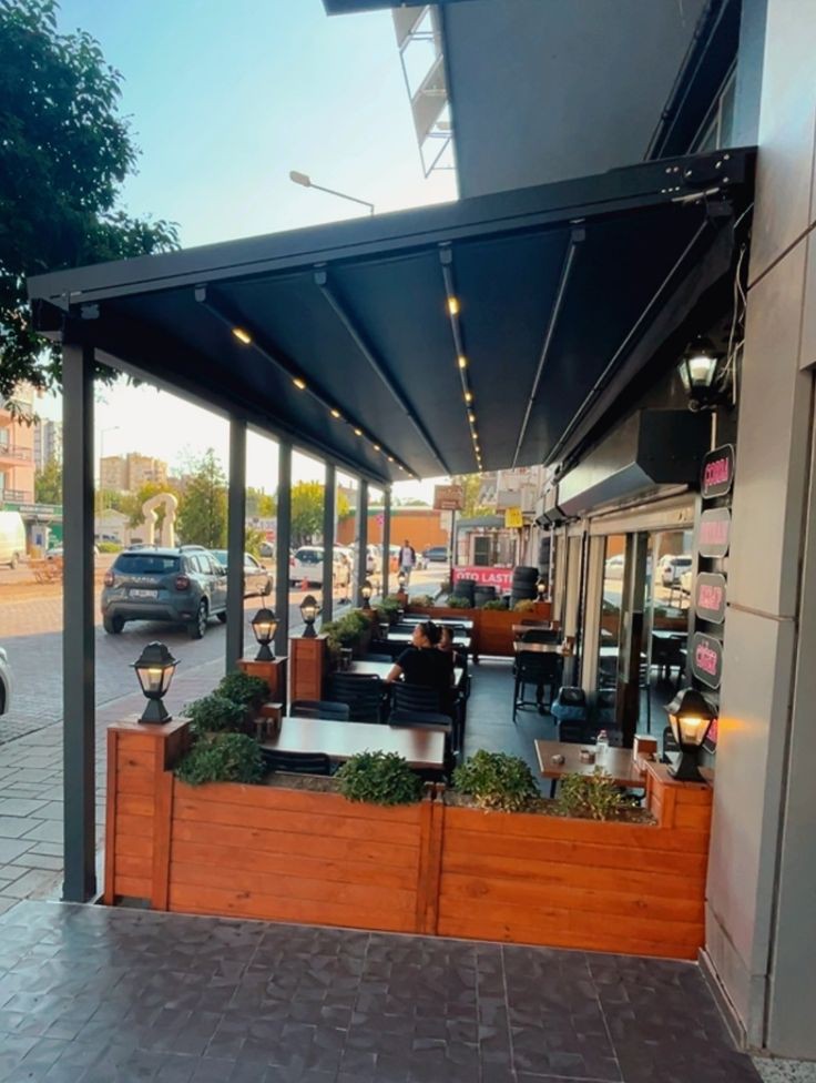 مظلات مطاعم مكة