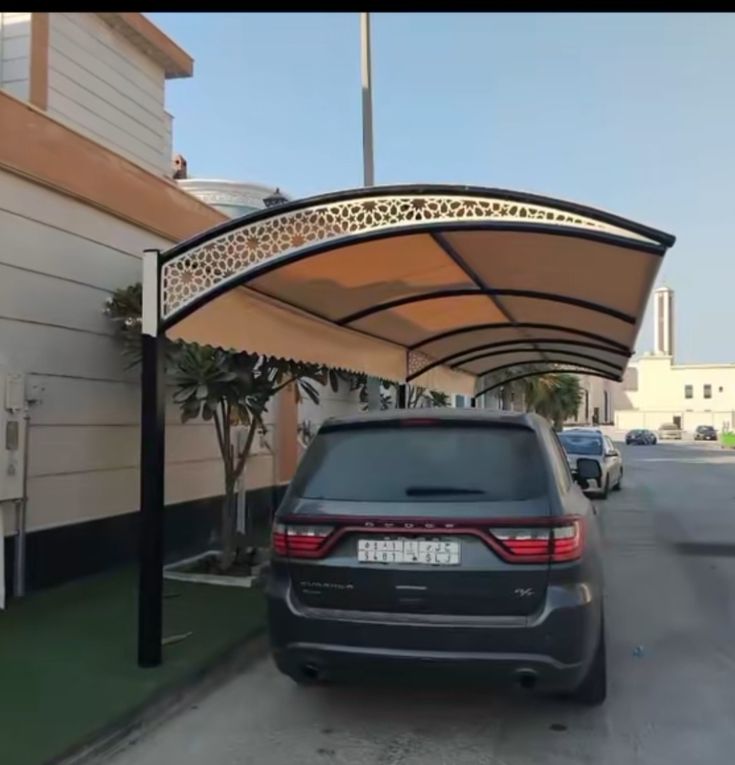 تفصيل مظلات شكل فرنسي في مكة