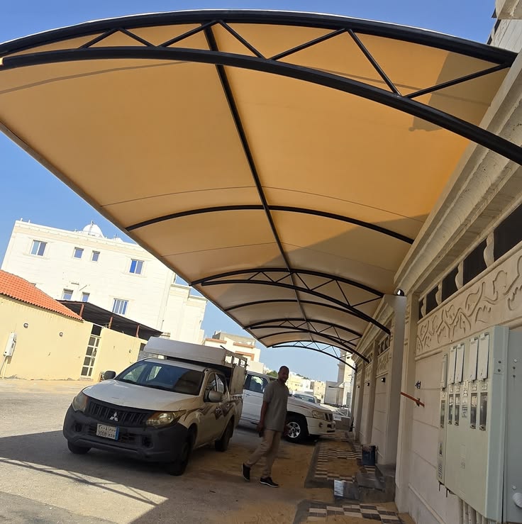 مظلات شكل فرنسي مكة تنفيذ دقيق